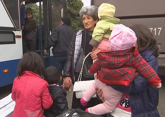 Nov. 25, 2020 More return and more displacement of Karabakh civilians taking place